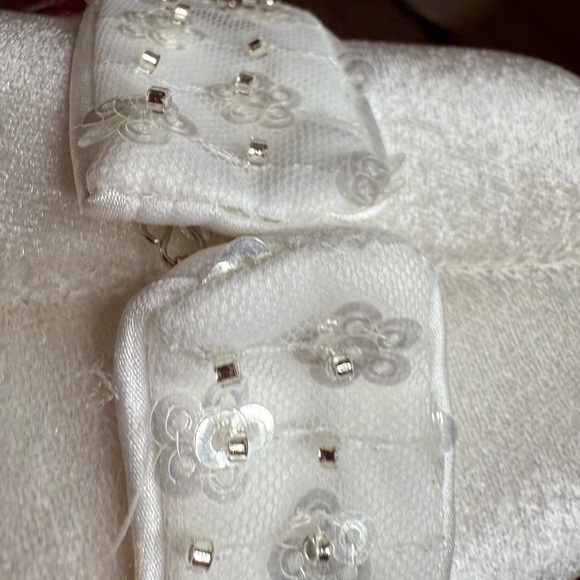 Mac Duggal 68166 Size 8 White Sequin Criss Cross Bodice Gown - Picture 8 of 9